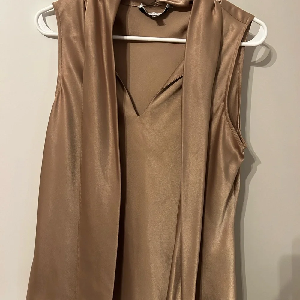 Kasper Satin Tan Blouse - Picture 3 of 12
